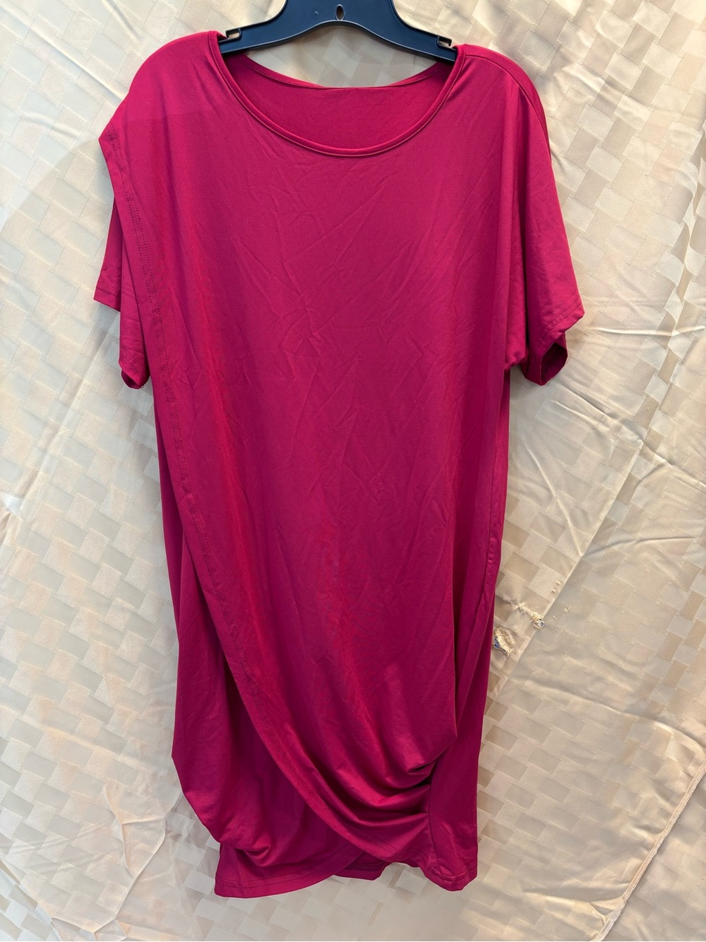 Women’s Maternity Fuchsia Twist-Hem Casual Dress
